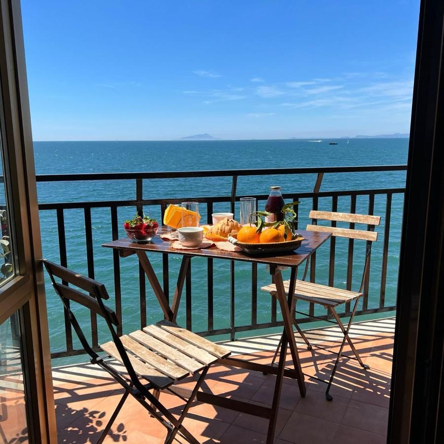 Bed and Breakfast Vip Sul Mare Castellammare di Stabia Exterior foto